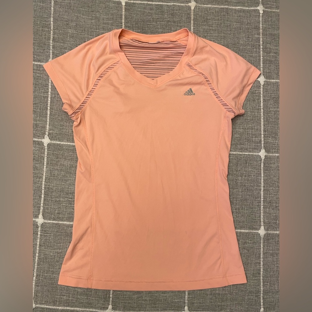 Adidas ClimaLite Top Peach Size S